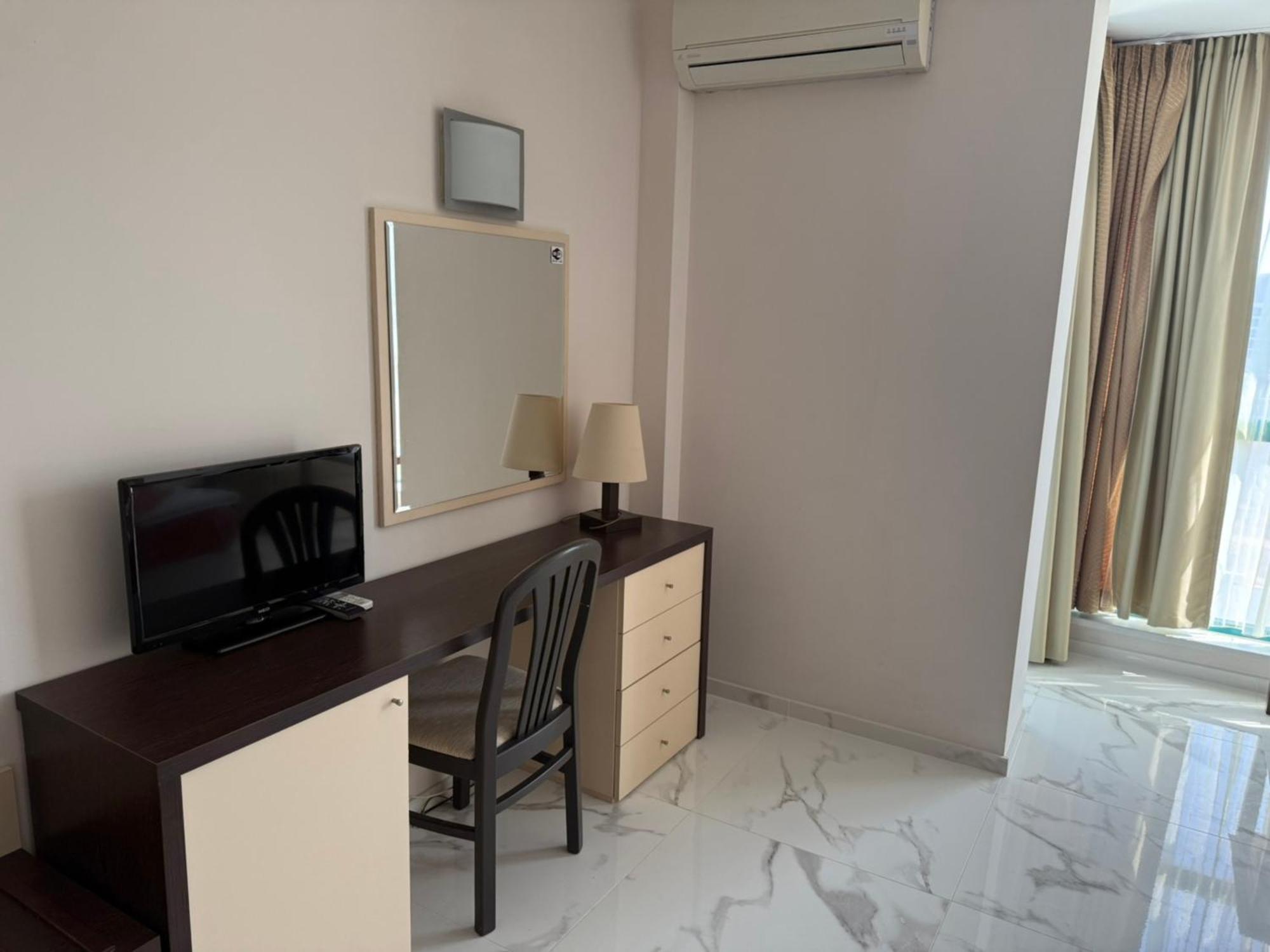 Europroperties Berlin * Warna
